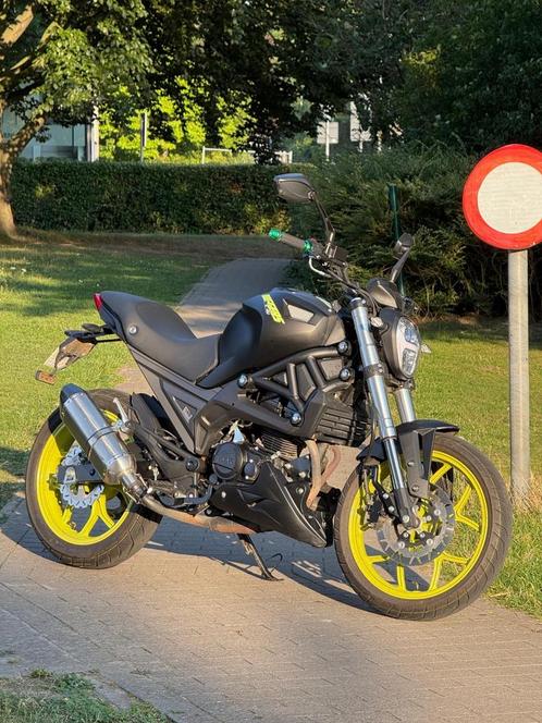 Sportieve schakelbrommer 50cc – Magpower Biggers 2023, Fietsen en Brommers, Brommers | Overige merken, Zo goed als nieuw, Klasse B (45 km/u)