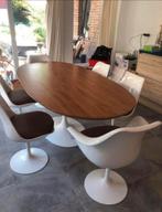 Vintage Tulip stijl eettafel, Huis en Inrichting, Ophalen, Zo goed als nieuw