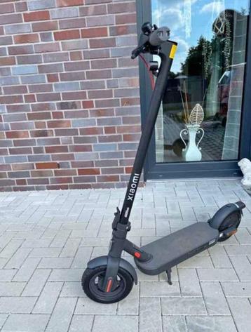 Xiaomi step 4 pro  beschikbaar voor biedingen