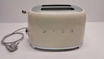 Grille-pain SMEG TSF01 crème – 2 fentes – look années 50, Elektronische apparatuur, Broodroosters, Ophalen, Gebruikt, Uitneembare kruimellade