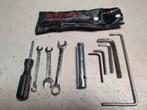 suzuki burgman 125 en 200 toolkit, Utilisé