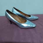 Zilverkleurige pumps., Kleding | Dames, Ophalen of Verzenden, Gedragen, Accessoires