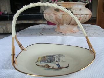 plat avec anse, motif Venise, Bavaria, vintage beschikbaar voor biedingen