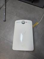 Electriche boiler. In nieuwstaat, Doe-het-zelf en Bouw, Chauffageketels en Boilers, Ophalen of Verzenden, Boiler