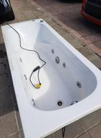 volledig straal- en bubbelbad, Huis en Inrichting, Badkamer | Complete badkamers, Ophalen, Zo goed als nieuw