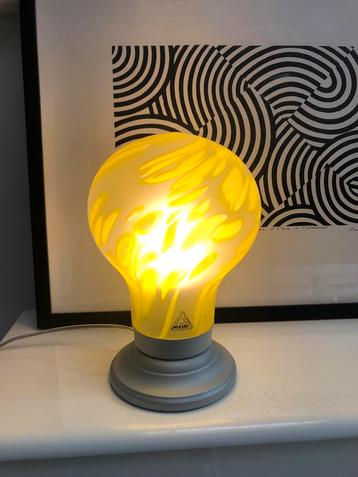 MURANO lampe Memphis en parfait état  beschikbaar voor biedingen