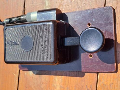 Walrussleutel van de Wehrmacht uit de Tweede Wereldoorlog, Telecommunicatie, Zenders en Ontvangers, Gebruikt, Zender en Ontvanger