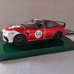 Alfa Romeo Giulia GT Am -  1/18 Burago, Ophalen of Verzenden, Zo goed als nieuw, Auto, Burago