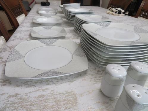 Serviesset Schäfer, Huis en Inrichting, Keuken | Servies, Gebruikt, Bord(en), Ophalen