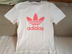 T'shirt Adidas blanc écrite saumon taille 42, Vêtements | Femmes, T-shirts, Taille 42/44 (L), Manches courtes, Enlèvement ou Envoi