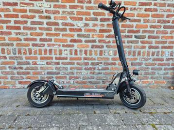 Speed Trott R5 step met kapotte batterij, Enlèvement, Utilisé