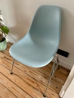 Vitra eames DDS pastel blauw, Huis en Inrichting, Stoelen, Ophalen, Zo goed als nieuw, Blauw