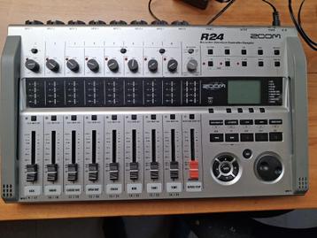 ZOOM R24 multitrack recorder, Enlèvement ou Envoi, Comme neuf, Autres marques