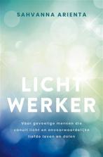 Boek 'Lichtwerker' van Sahvanna Arienta, Boeken, Ophalen of Verzenden, Nieuw, Diverse auteurs