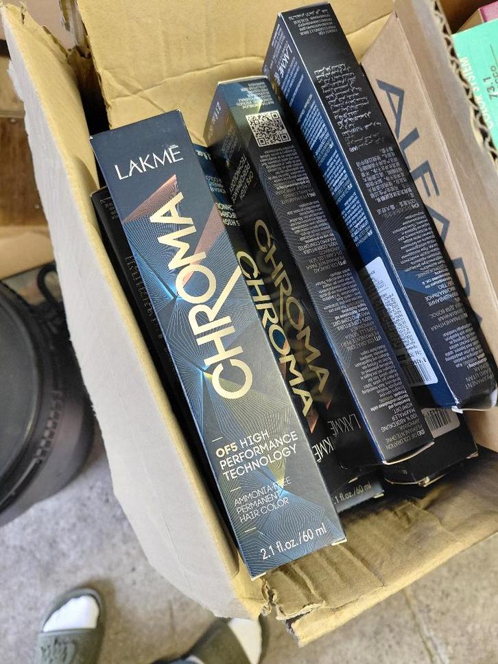 Lot haarverf, Bijoux, Sacs & Beauté, Beauté | Soins des cheveux, Neuf, Soin des cheveux ou Soin réparateur des cheveux, Enlèvement