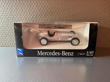Mercedes W125 1937 schaalmodel 1/43 New Ray in open beschikbaar voor biedingen
