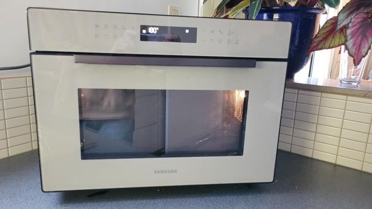 SAMSUNG Combimagnetron oven / microgolfoven (MC35R8058CG), Elektronische apparatuur, Microgolfovens, Gebruikt, Vrijstaand, Combi-microgolfoven