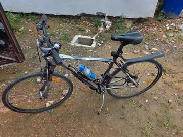 Vélo  mbk trekking spirit en tres bon état  beschikbaar voor biedingen
