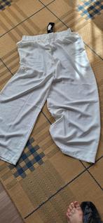 Pantalon neuf blanc patte large taille 48, Comme neuf, Enlèvement ou Envoi