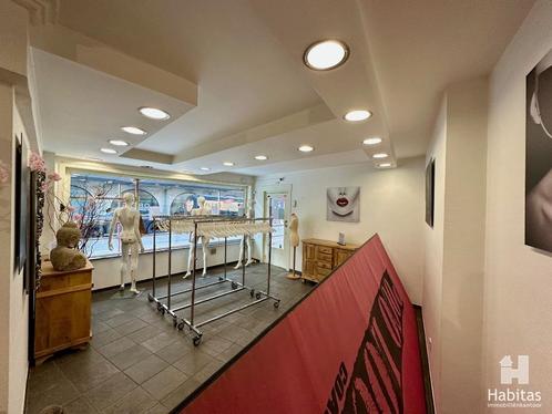 Instapklaar handelsgelijkvloers, gelegen in een commerciële, Immo, Huizen en Appartementen te koop, tot 200 m², Overige soorten