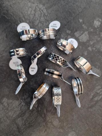 Ringen maat 19, 1€ per stuk, stainless steel beschikbaar voor biedingen