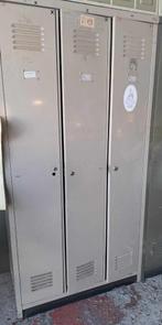 Vintage locker kast kasten retro decoratie meubelen mancave, Huis en Inrichting, Ophalen, Gebruikt, Vintage
