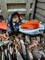 Stihl HSA94R 75cm accu haagschaar, Tuin en Terras, Heggenscharen, Ophalen, Zo goed als nieuw, Accu, Stihl