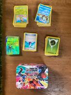 146 pokemonkaarten, Hobby en Vrije tijd, Verzamelkaartspellen | Pokémon, Ophalen of Verzenden, Gebruikt, Boosterbox