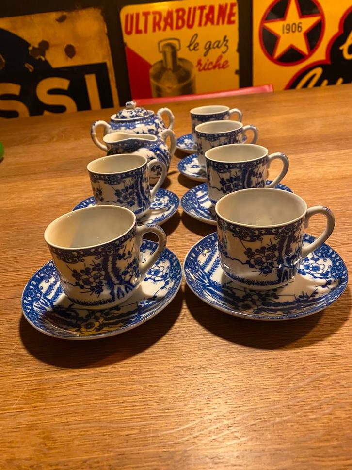 Mini-theeserviesje wit-blauw bloesems, Huis en Inrichting, Keuken | Servies, Ophalen of Verzenden