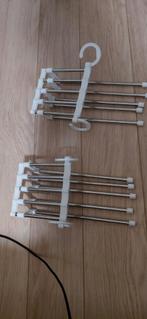 Kapstokken broeken of riemen / broekendragers, Enlèvement