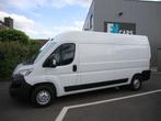 Peugeot Boxer 2.2 tdci, L3H2, camera, gps, trekhaak, 2023,bt, Auto's, Stof, Gebruikt, 4 cilinders, 2080 kg