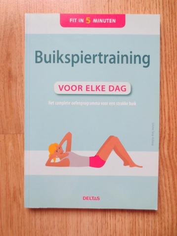 Buikspiertraining voor elke dag beschikbaar voor biedingen