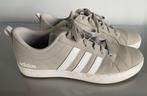 Sneakers Adidas grijs & wit maat 43 1/3 (9/9,5), Kleding | Heren, Schoenen, Ophalen, Overige kleuren, Adidas, Sneakers