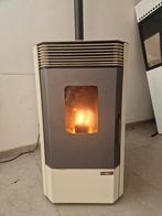 Degelijke 2dehands pelletkachel 11kw eco.gratis geleverd, Huis en Inrichting, Kachels, Ophalen of Verzenden, Zo goed als nieuw