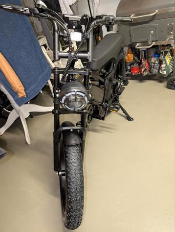 Fatbike v20 pro max 24 inch banden dubbele vering   beschikbaar voor biedingen