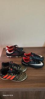 baskets de foot garçon ( Messi vendues), Ophalen, Gebruikt