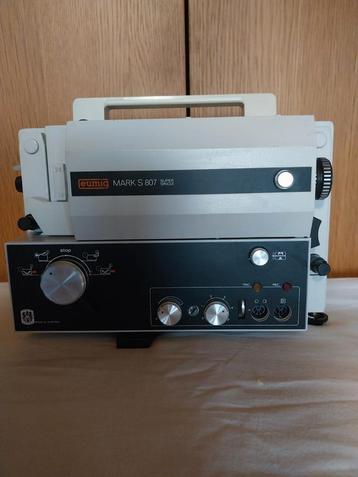 Eumig-projector  beschikbaar voor biedingen