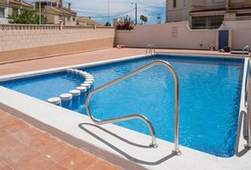 Torrevieja, apprtement 2 ch, climatisation 15 minutes plage, Vacances, Maisons de vacances | Espagne, Costa Blanca, Appartement
