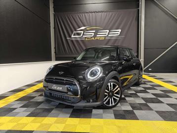 Mini Cooper 1.5 AUTOMAAT/LED/Cruise/17"/PDC/GPS/Apple/Ambi beschikbaar voor biedingen