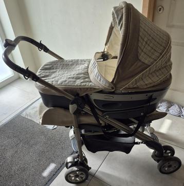 Poussette Chicco avec nacelle beschikbaar voor biedingen