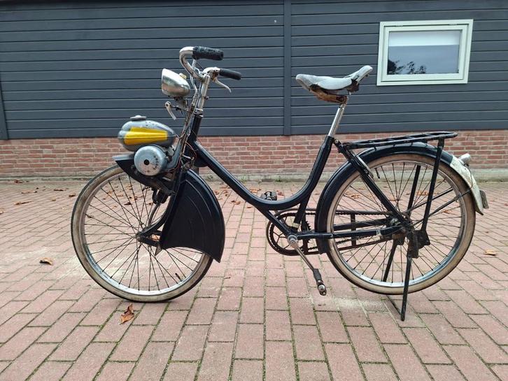Locomotief HIFI B10 uit Amsterdam 1958 oldtimer brommer, Fietsen en Brommers, Brommers | Oldtimers, Overige merken, Klasse B (45 km/u)