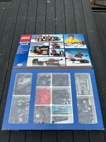 Lego Model Team set 5590 beschikbaar voor biedingen