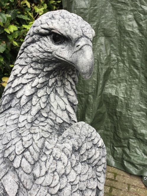 Eagle sur Stam., Jardin & Terrasse, Statues de jardin, Neuf, Animal, Béton, Enlèvement