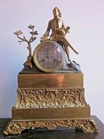 BEAUMARCHAIS Pendulum bronze XIXème Romantique NATTIER 1830, Enlèvement ou Envoi