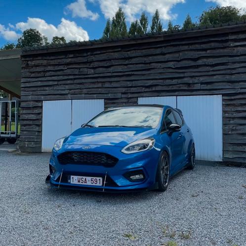 Ford Fiesta MK8, Auto's, Ford, Particulier, Fiësta, Sportpakket, Benzine, Euro 6, 5 deurs, Handgeschakeld, Blauw, Zwart, Stof