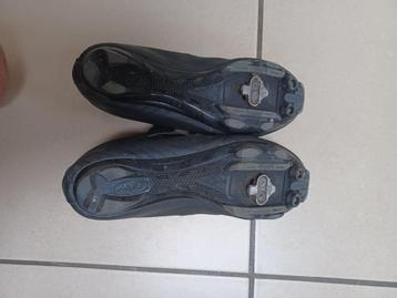 Chaussure cycliste pointure 43 cales spd  beschikbaar voor biedingen