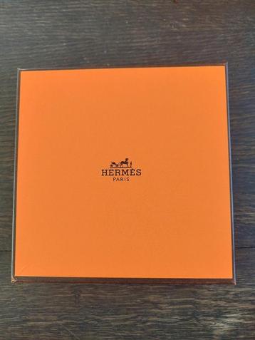 Ceinture et boucle Hermès, neuves dans leur boîte, Enlèvement ou Envoi, Neuf