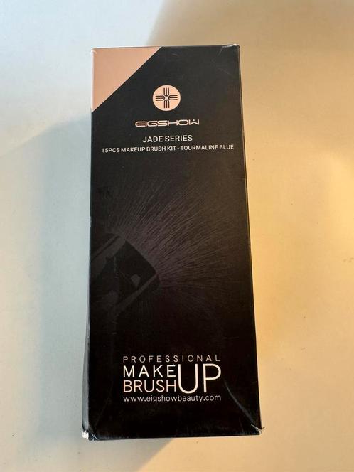 Make-up borstelset — Eigshow (nieuw in doos, 15 stuks), Handtassen en Accessoires, Uiterlijk | Cosmetica en Make-up, Nieuw, Make-up