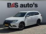 Mitsubishi Outlander 2.0 PHEV Executive Edition Camera Navig, Auto's, Mitsubishi, Zwart, Wit, Bedrijf, Hybride Elektrisch/Benzine