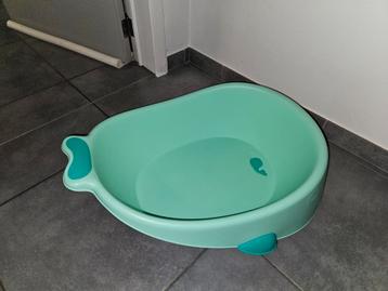 Badkuipje/peuterbadje  beschikbaar voor biedingen